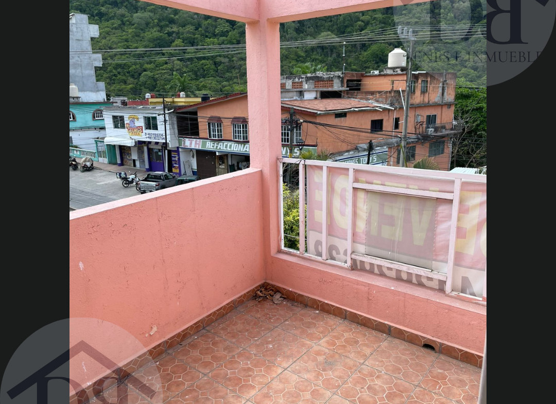 EDIFICIO COMERCIAL en VENTA — Blvd. 20 de Noviembre, TAMAZUNCHALE, SLP.