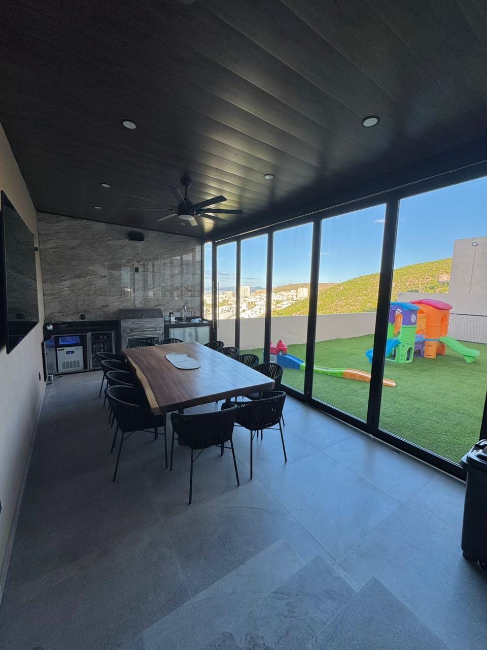 3f3b7008-3cec-4b6c-9174-cd41fd68a0f4