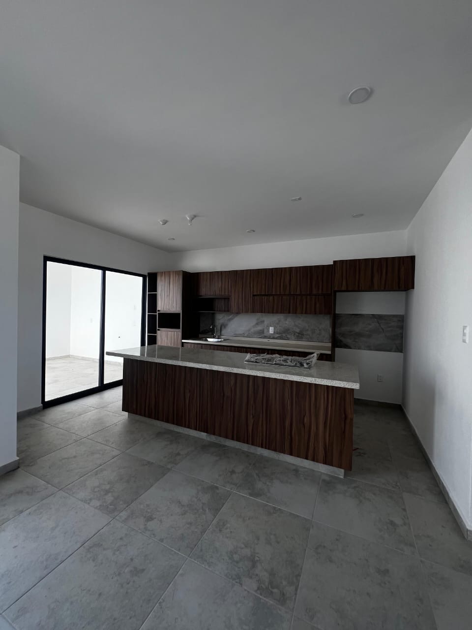 61d72173-c356-485f-b79f-32d5c21a1af8