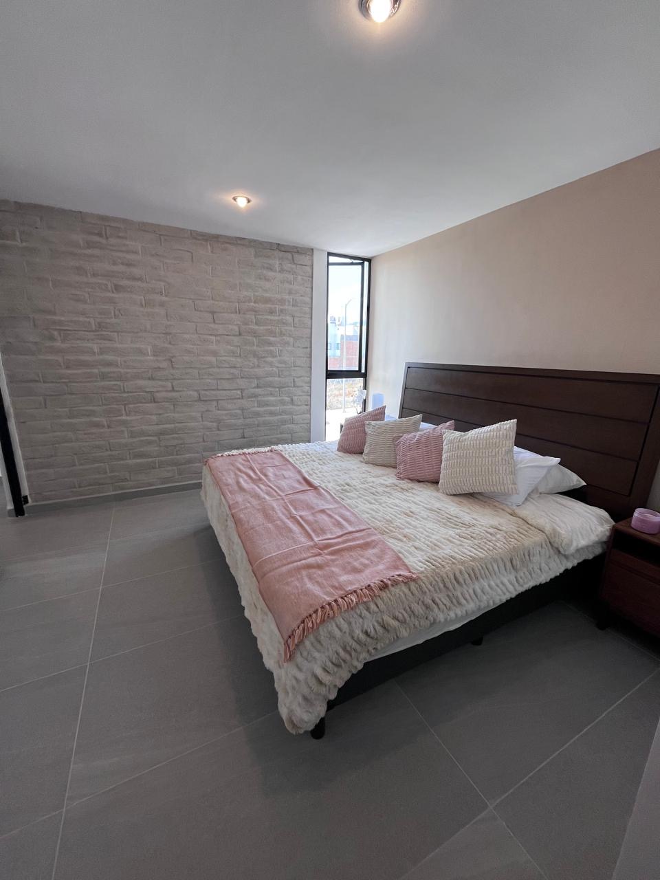 4b8e1684-6c9e-4d9e-845d-2b86a02ed425