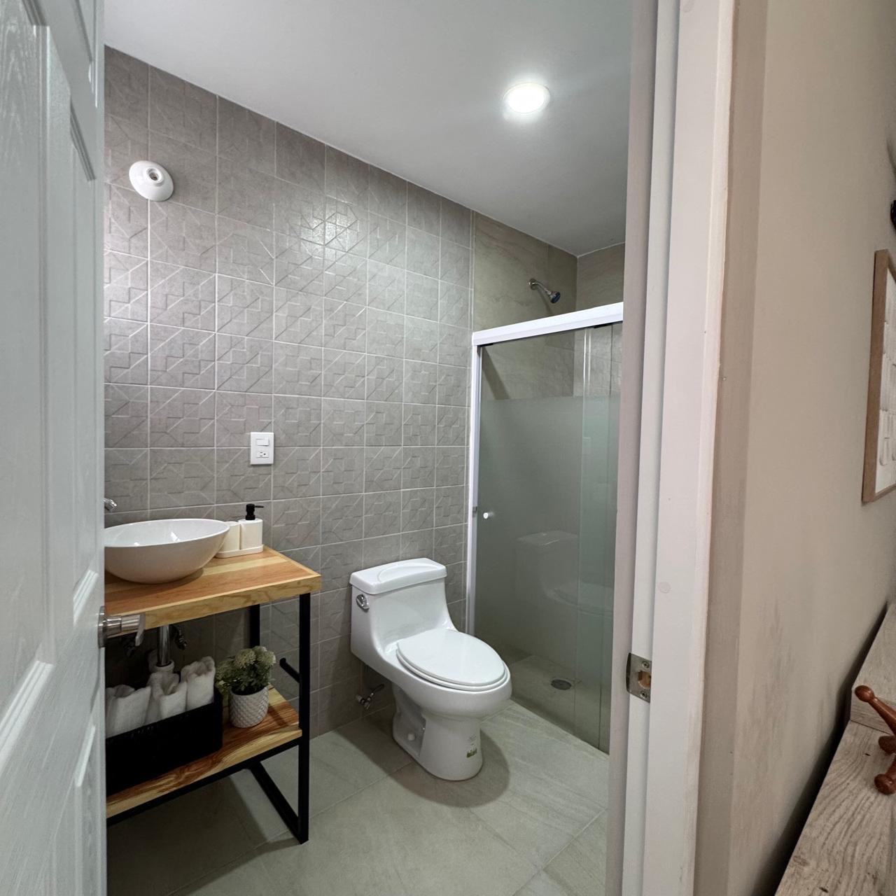 58857767-8d99-4c3c-ad4b-8107c2fa8e50