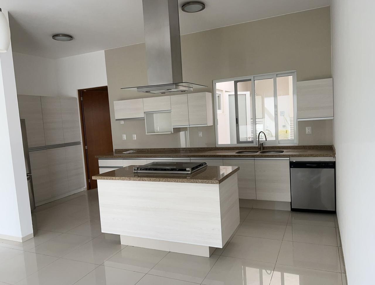 1659b1f2-a15e-428b-aee7-a2e4d0ab444a