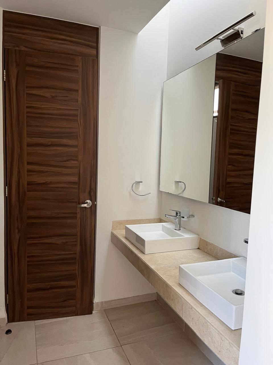 3dec093d-f29b-40a7-9e12-6be67708f71d