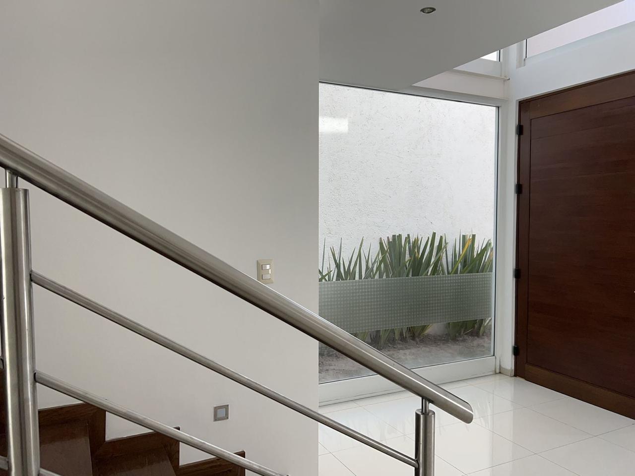 be4e9bf9-209e-4087-9f4c-da1e696e4973