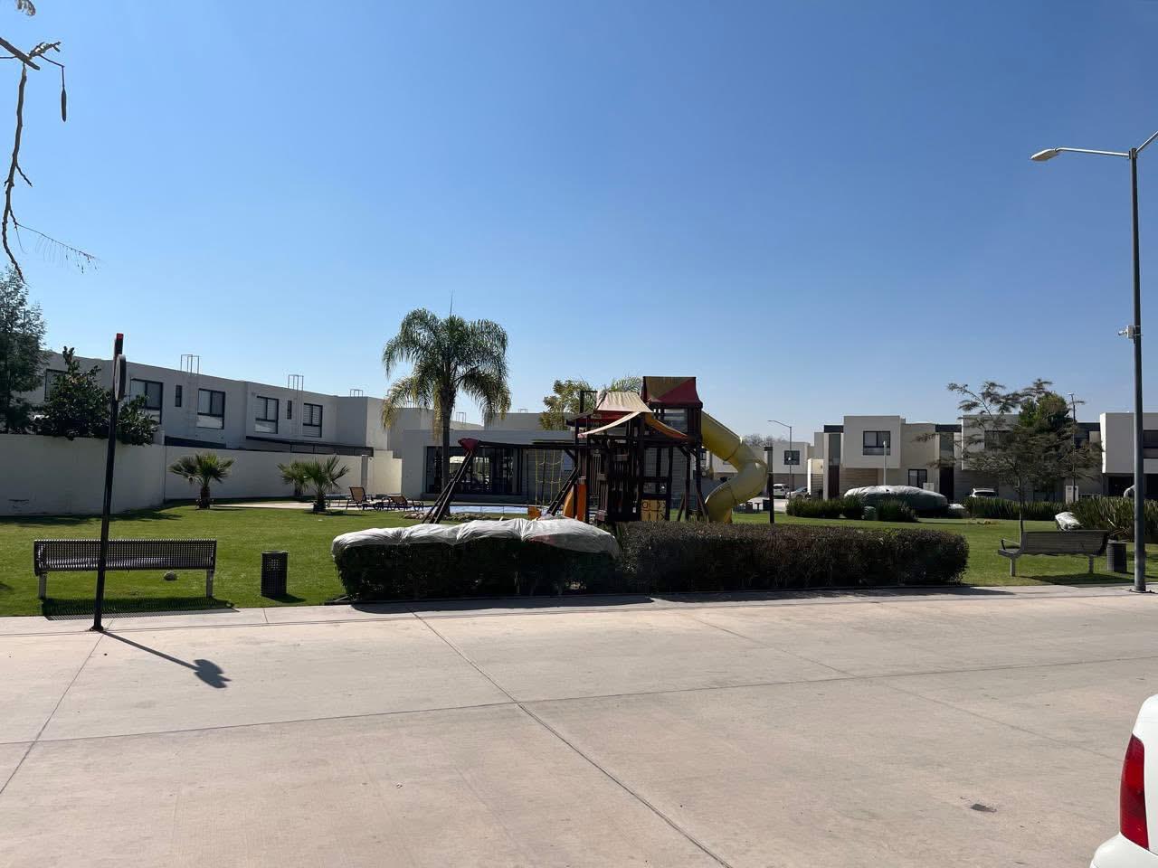 c49ed80f-c98e-4174-9b0b-aad855a7f6e2