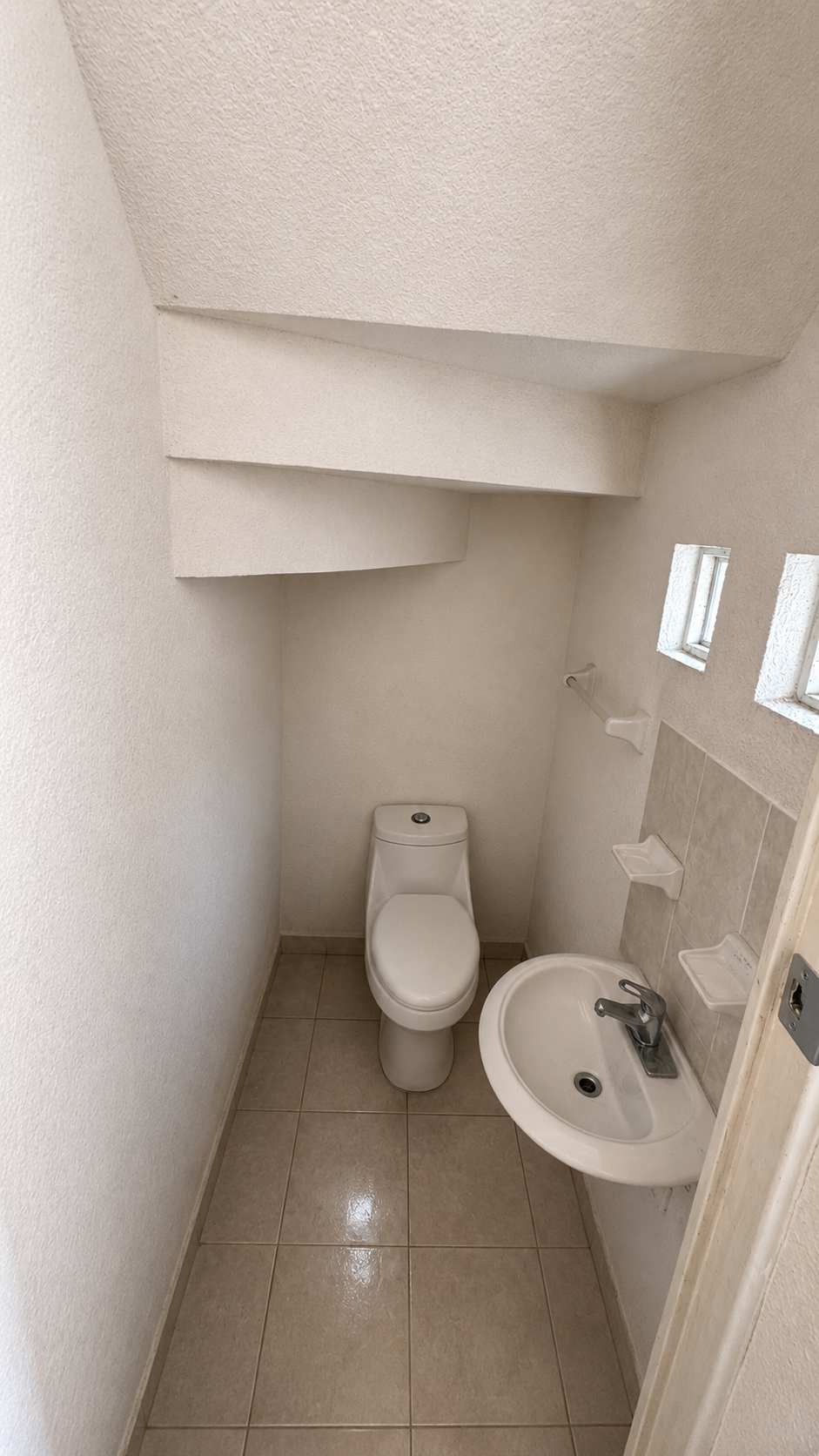 CASA en VENTA en BOSQUE DE LINDA VISTA, VILLA DE POZOS — Cerca de Zona Industrial, SLP.