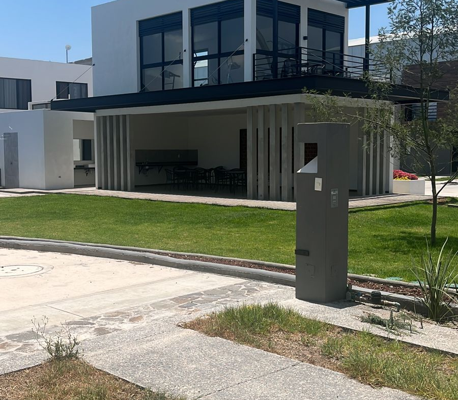 CASA en RENTA en ACACIA RESIDENCIAL, VILLA DE POZOS — Cerca de AquaSport 2000 Pozos