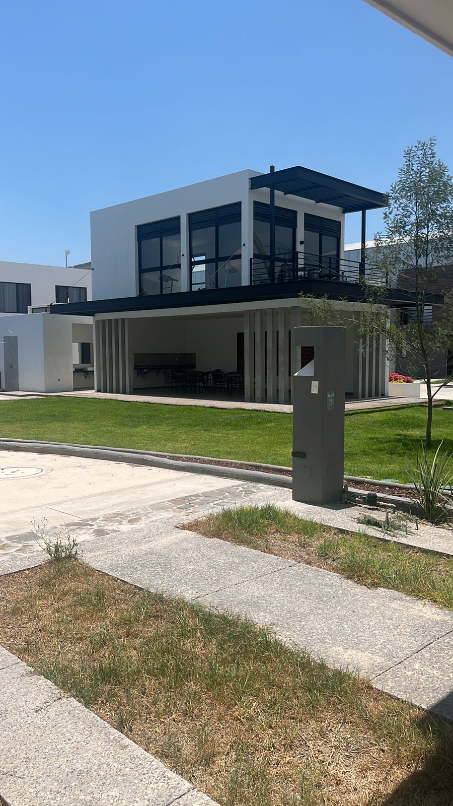 CASA en RENTA en ACACIA RESIDENCIAL, VILLA DE POZOS — Cerca de AquaSport 2000 Pozos
