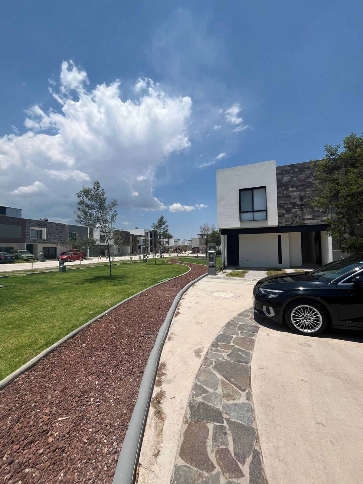 CASA en RENTA en ACACIA RESIDENCIAL, VILLA DE POZOS — Cerca de AquaSport 2000 Pozos