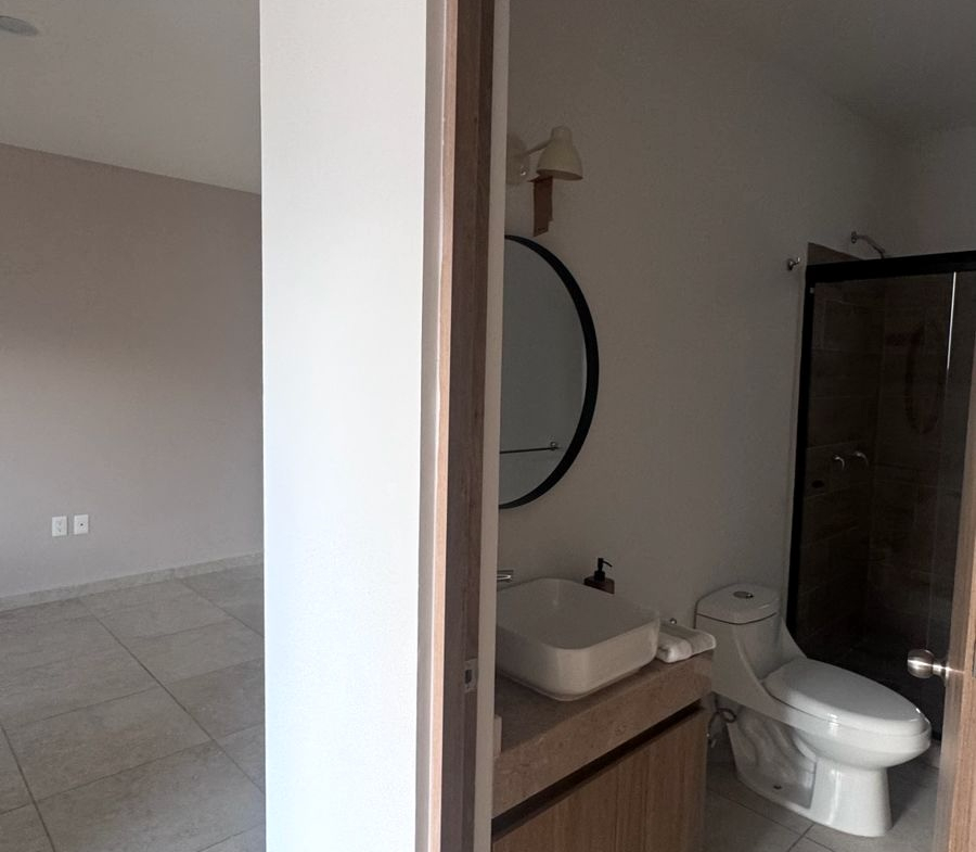 CASA en RENTA en LORETTA, SOLEDAD DE GRACIANO SÁNCHEZ — BLVD. RÍO SANTIAGO, SLP.
