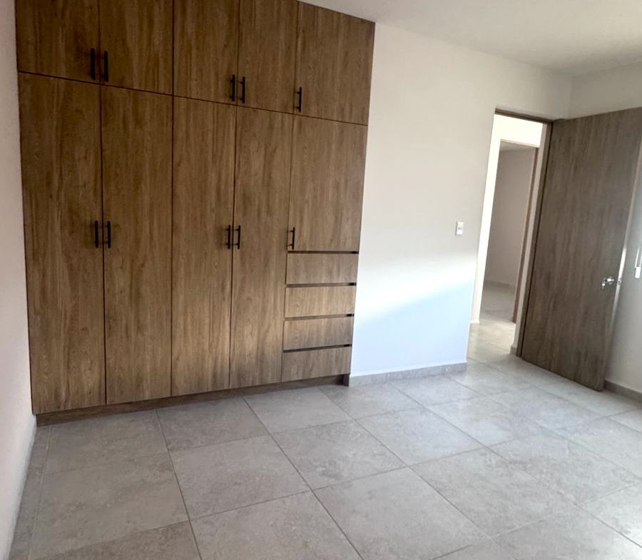 CASA en RENTA en LORETTA, SOLEDAD DE GRACIANO SÁNCHEZ — BLVD. RÍO SANTIAGO, SLP.