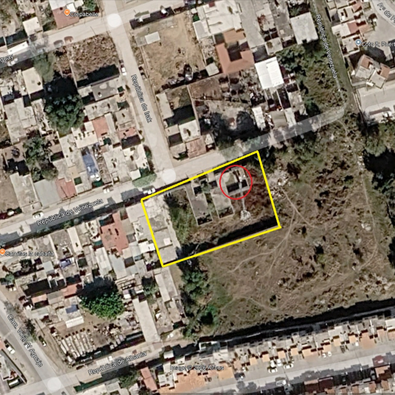Terreno plano en venta en Colonia Simón Díaz, San Luis Potosí - Superficie de 1,658 m² con frente de 55 metros.