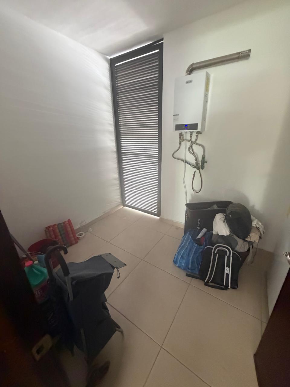 casa-en-venta-lomas-de-chapultepec-san-luis-potosi-11 CASA en VENTA en LOMAS DE CHAPULTEPEC, SAN LUIS POTOSÍ — Cerca de Plaza The Park y Parque Tangamanga I, SLP.