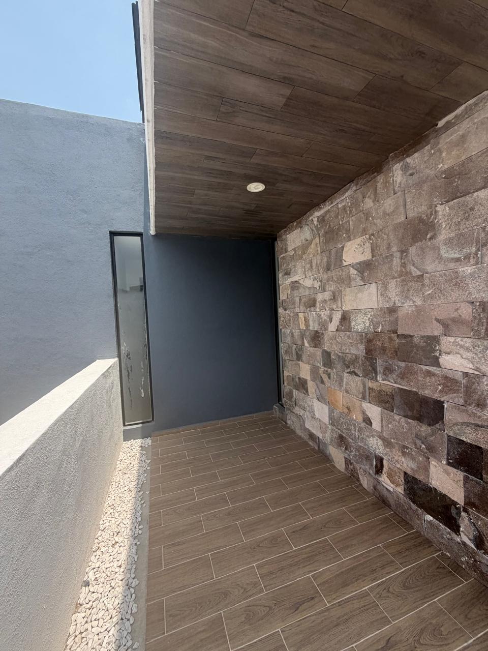 casa-en-venta-lomas-de-chapultepec-san-luis-potosi-4 CASA en VENTA en LOMAS DE CHAPULTEPEC, SAN LUIS POTOSÍ — Cerca de Plaza The Park y Parque Tangamanga I, SLP.
