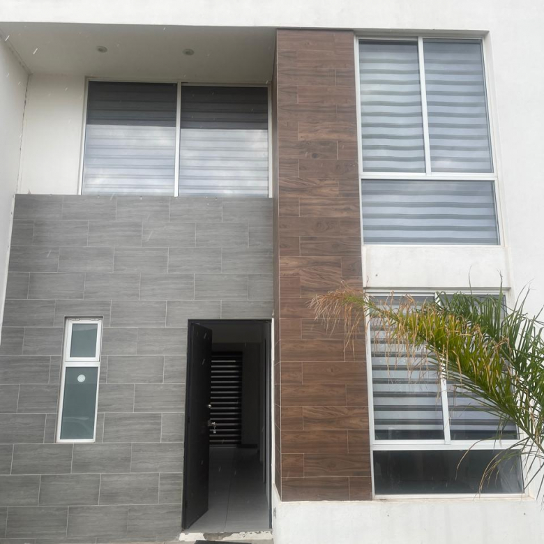 Casa en renta en Privada Antea, Villa de Pozos, SLP - Fachada o estancia principal.