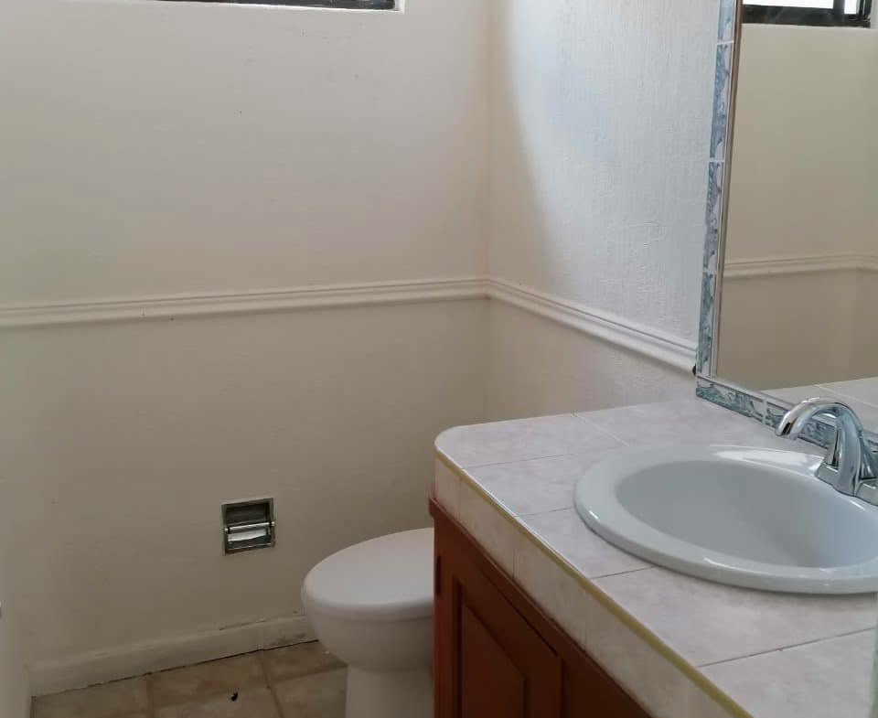 CASA en RENTA en PRIVADA LOS ÁLAMOS, SAN LUIS POTOSÍ — LOMAS 4TA SECCIÓN, SLP.