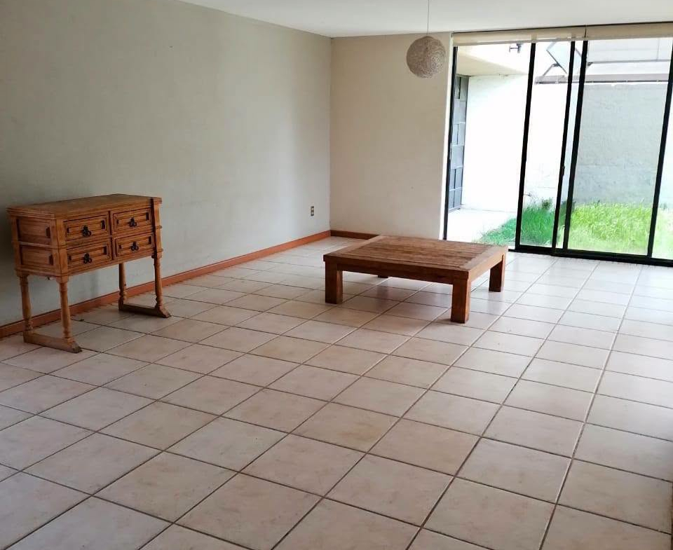CASA en RENTA en PRIVADA LOS ÁLAMOS, SAN LUIS POTOSÍ — LOMAS 4TA SECCIÓN, SLP.