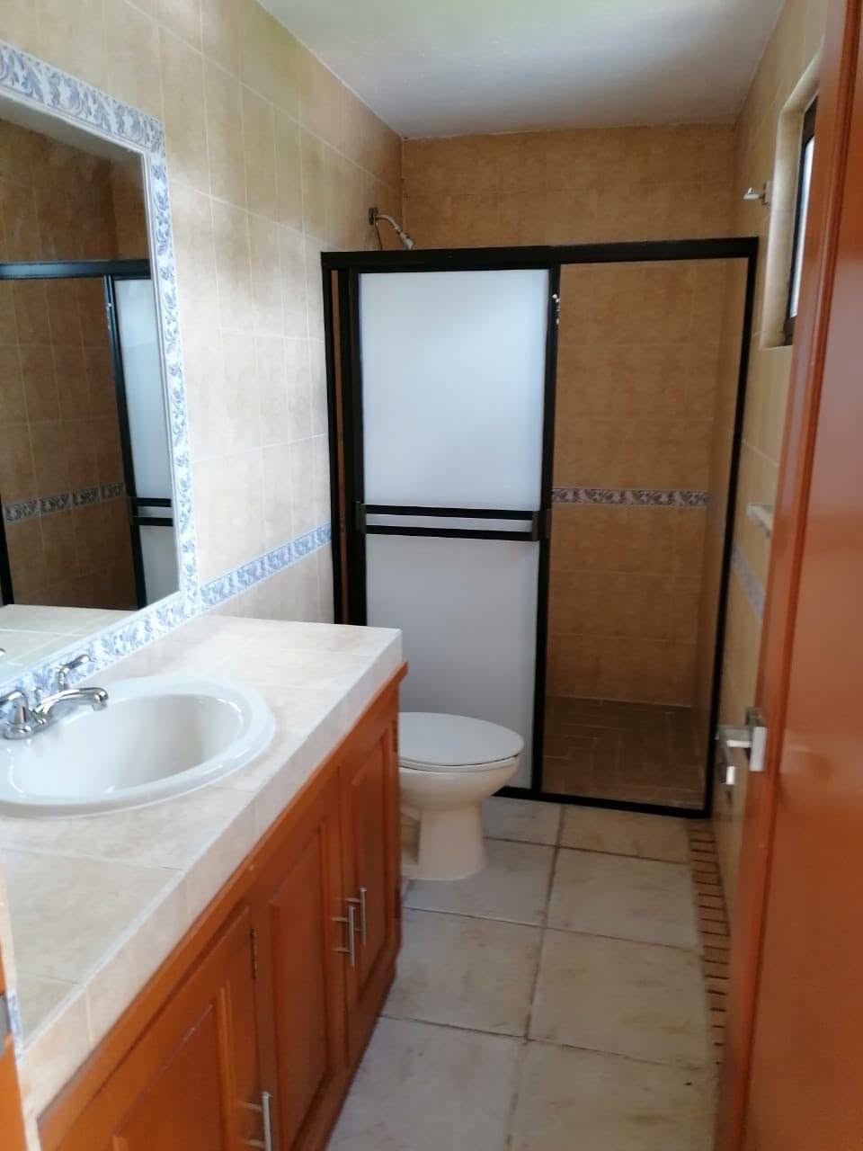 renta-casa-privada-los-alamos-lomas-san-luis-potosi-9 CASA en RENTA en PRIVADA LOS ÁLAMOS, SAN LUIS POTOSÍ — LOMAS 4TA SECCIÓN, SLP.