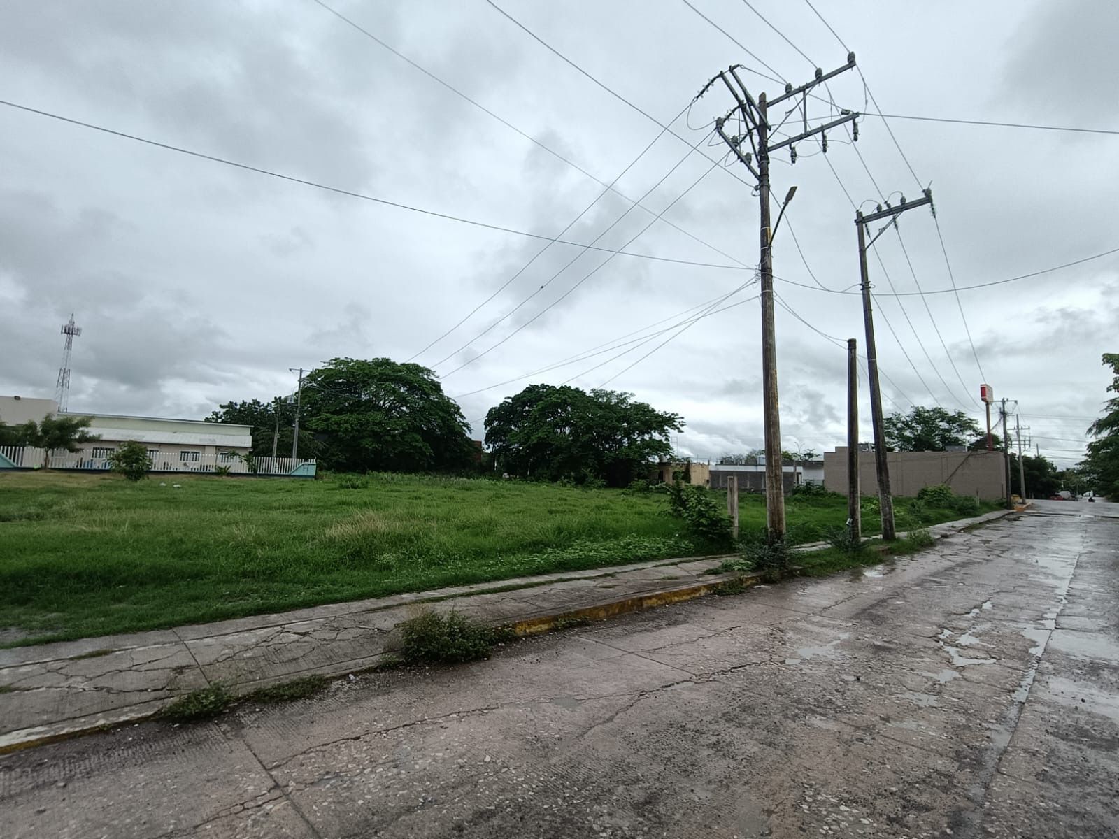 terreno-comercial-renta-colonia-terraplen-tanquian-de-escobedo-3 TERRENO en RENTA en COLONIA TERRAPLEN, TANQUIÁN DE ESCOBEDO — CENTRO DE SALUD, SLP.
