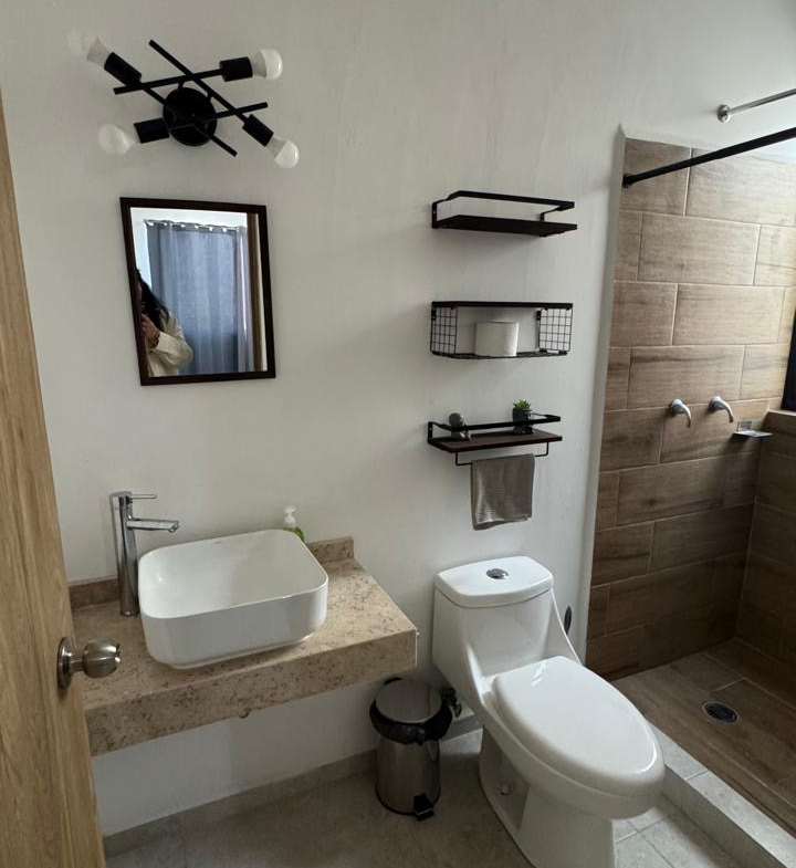 CASA en VENTA en FRACCIONAMIENTO LORETTA, SOLEDAD DE GRACIANO SÁNCHEZ — BLVD. RÍO SANTIAGO, SLP.