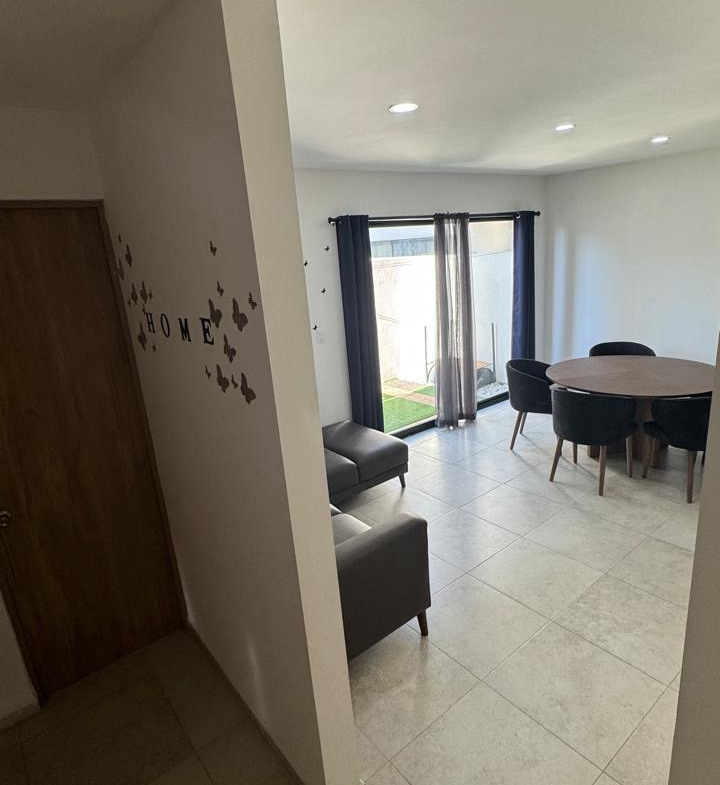 CASA en VENTA en FRACCIONAMIENTO LORETTA, SOLEDAD DE GRACIANO SÁNCHEZ — BLVD. RÍO SANTIAGO, SLP.