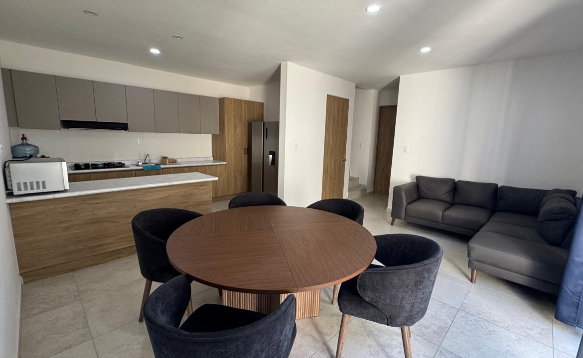 CASA en VENTA en FRACCIONAMIENTO LORETTA, SOLEDAD DE GRACIANO SÁNCHEZ — BLVD. RÍO SANTIAGO, SLP.
