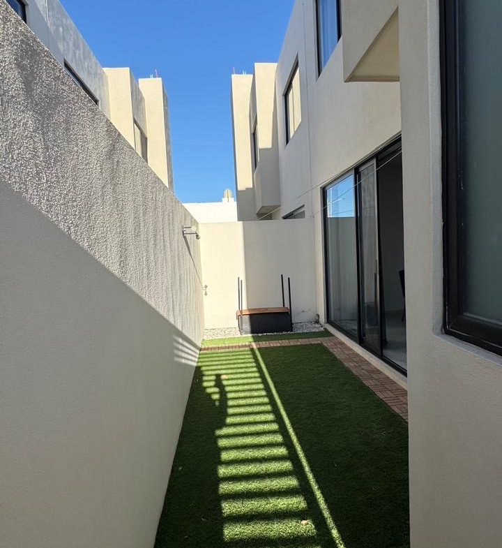 CASA en VENTA en FRACCIONAMIENTO LORETTA, SOLEDAD DE GRACIANO SÁNCHEZ — BLVD. RÍO SANTIAGO, SLP.