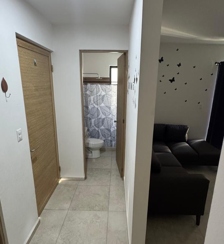 CASA en VENTA en FRACCIONAMIENTO LORETTA, SOLEDAD DE GRACIANO SÁNCHEZ — BLVD. RÍO SANTIAGO, SLP.