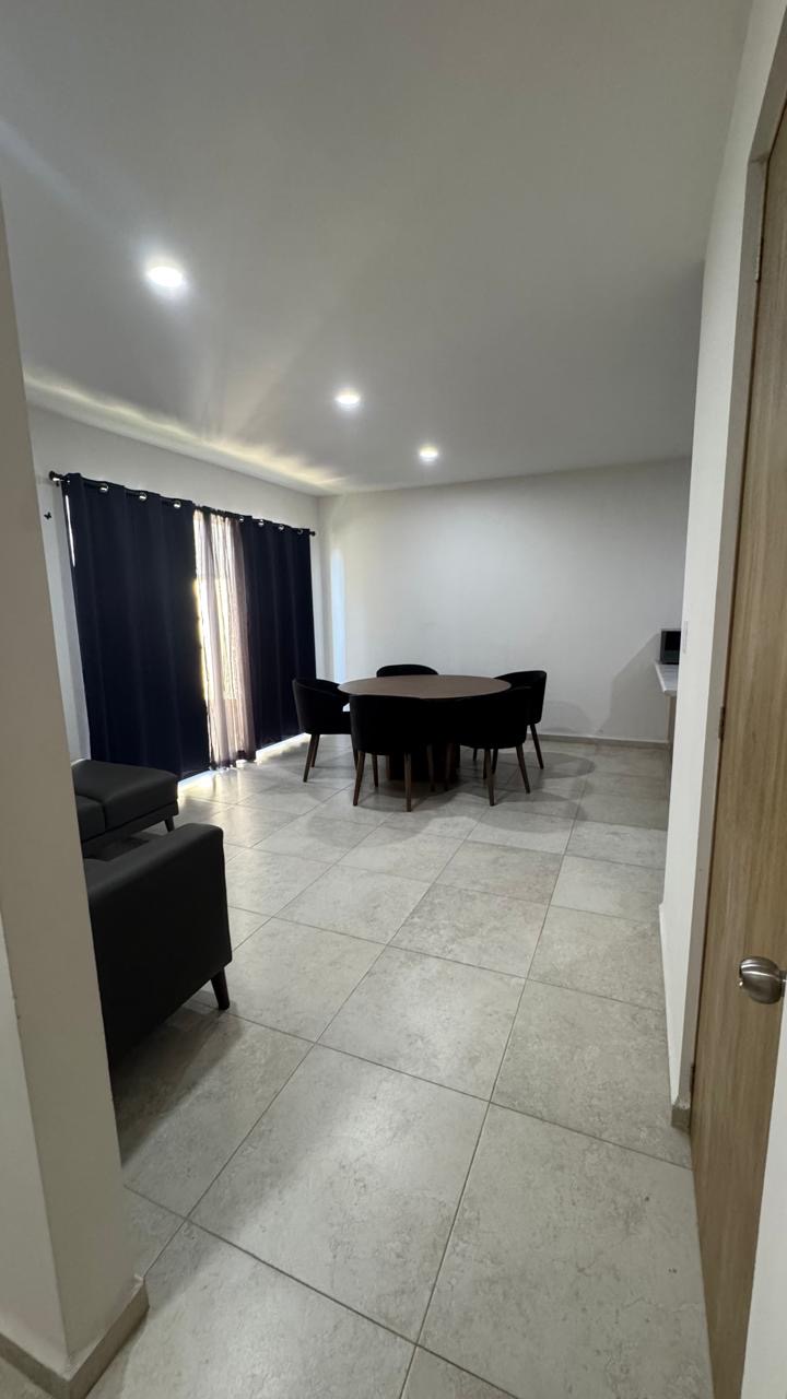 casa-en-venta-fraccionamiento-loretta-soledad-de-graciano-sanchez-25 CASA en VENTA en FRACCIONAMIENTO LORETTA, SOLEDAD DE GRACIANO SÁNCHEZ — BLVD. RÍO SANTIAGO, SLP.
