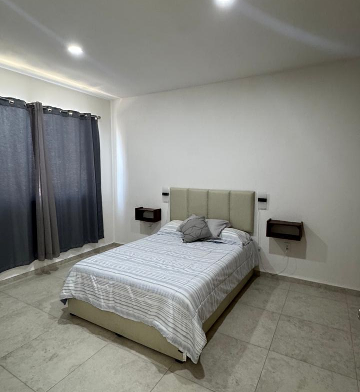 CASA en VENTA en FRACCIONAMIENTO LORETTA, SOLEDAD DE GRACIANO SÁNCHEZ — BLVD. RÍO SANTIAGO, SLP.