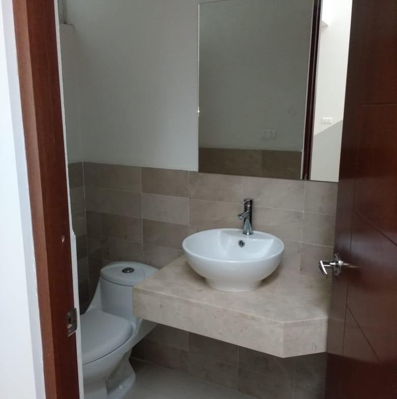CASA en VENTA en HORIZONTES 2, SAN LUIS POTOSÍ — Cerca de Universidad Marista, SLP.