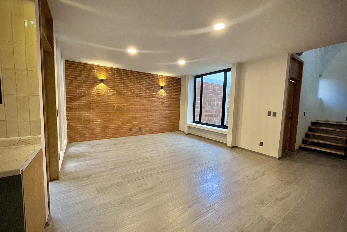 CASA en VENTA en el CENTRO HISTÓRICO PERÍMETRO C, SLP.