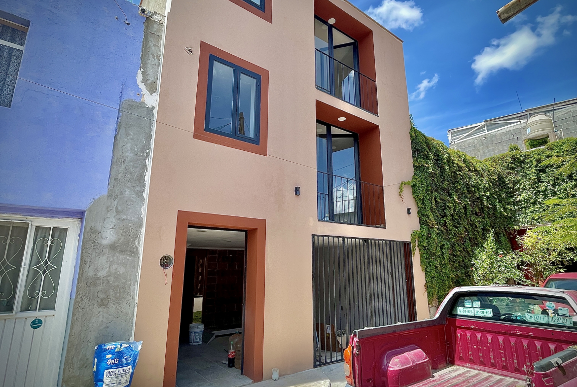 CASA en VENTA en el CENTRO HISTÓRICO PERÍMETRO C, SLP.