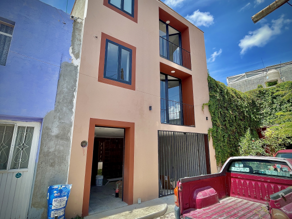 CASA en VENTA en el CENTRO HISTÓRICO PERÍMETRO C, SLP.