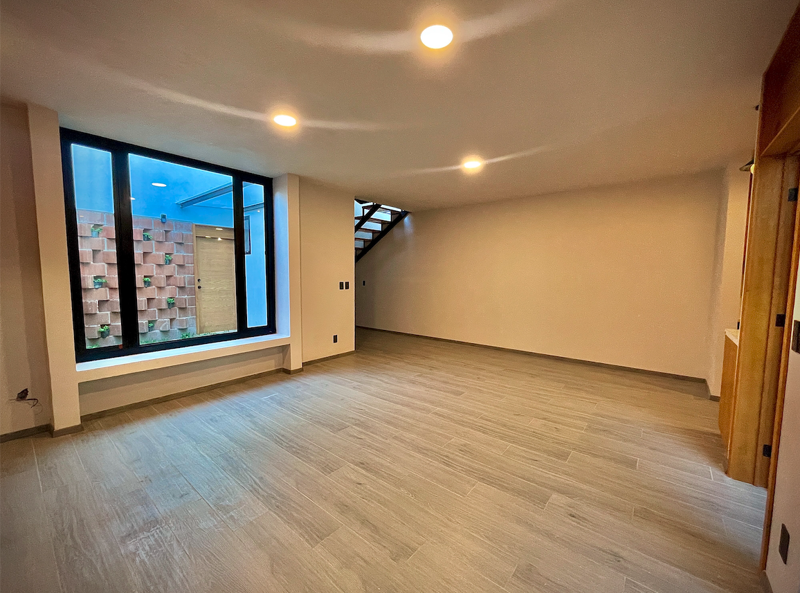 CASA en VENTA en el CENTRO HISTÓRICO PERÍMETRO C, SLP.