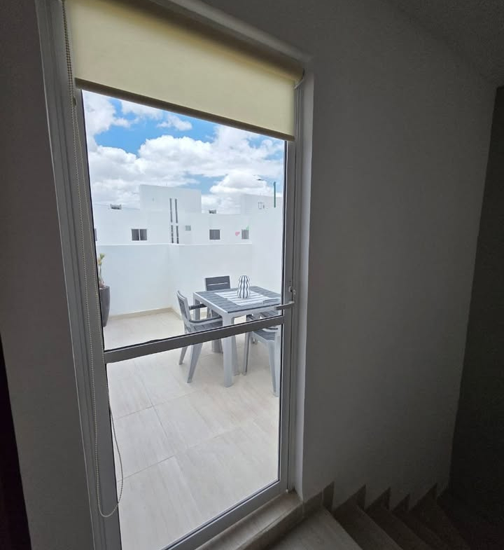 CASA en VENTA en VALLE DEL SENDERO, SOLEDAD DE GRACIANO SÁNCHEZ — La Virgen, SLP.