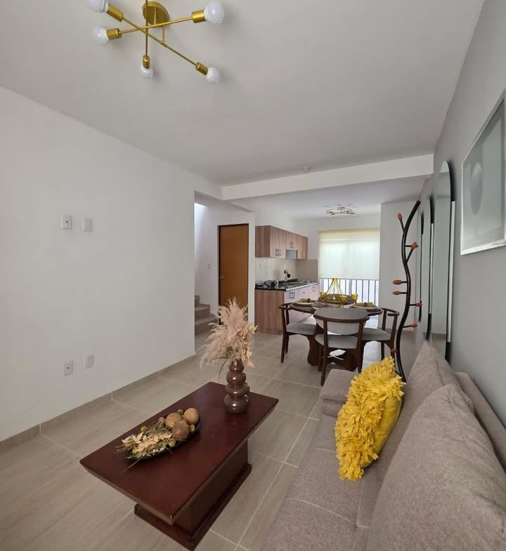 CASA en VENTA en VALLE DEL SENDERO, SOLEDAD DE GRACIANO SÁNCHEZ — La Virgen, SLP.
