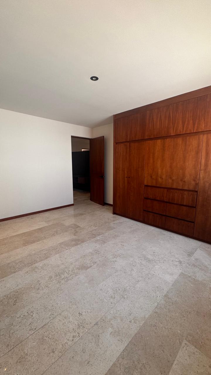 casa-en-venta-san-angel-v-san-luis-potosi-c-10524 CASA en VENTA en SAN ÁNGEL V, SAN LUIS POTOSÍ — ZONA LOMAS / PERIFÉRICO PONIENTE, SLP.