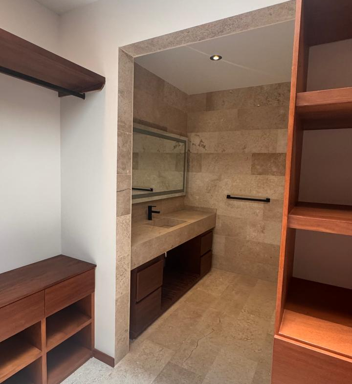 CASA en VENTA en SAN ÁNGEL V, SAN LUIS POTOSÍ — Cerca de Lomas, SLP.