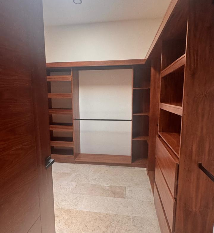 CASA en VENTA en SAN ÁNGEL V, SAN LUIS POTOSÍ — en Av. Horizontes