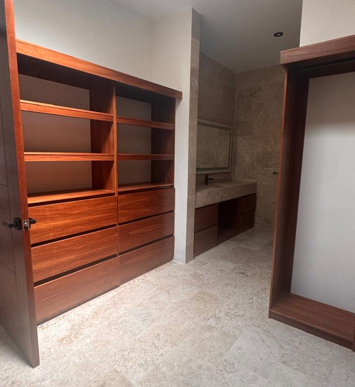 CASA en VENTA en SAN ÁNGEL V, SAN LUIS POTOSÍ — en Av. Horizontes