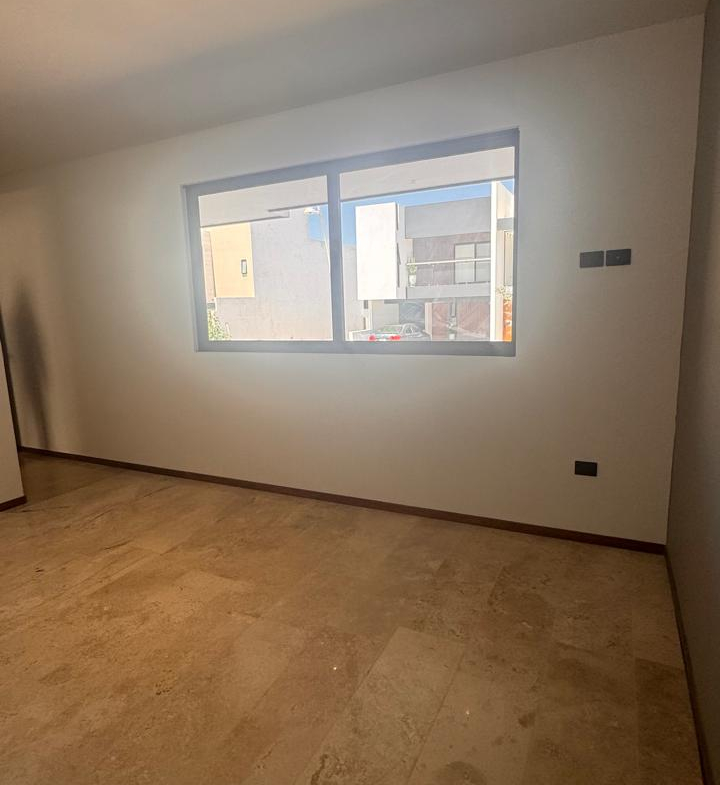 Casa en VENTA en San Ángel V, San Luis Potosí — Villa Magna, SLP.