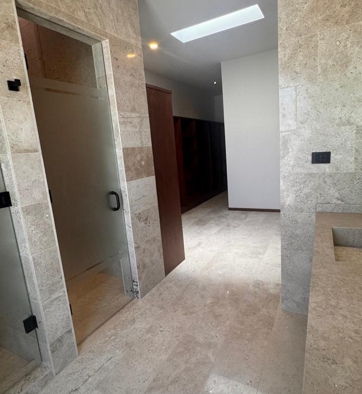 Casa en VENTA en San Ángel V, San Luis Potosí — Villa Magna, SLP.