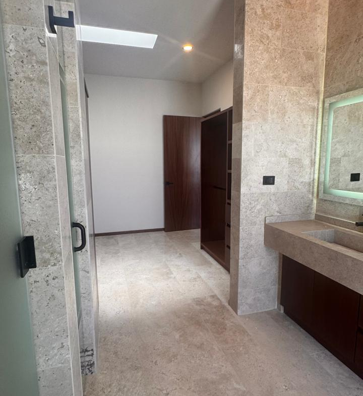 Casa en VENTA en San Ángel V, San Luis Potosí — Villa Magna, SLP.
