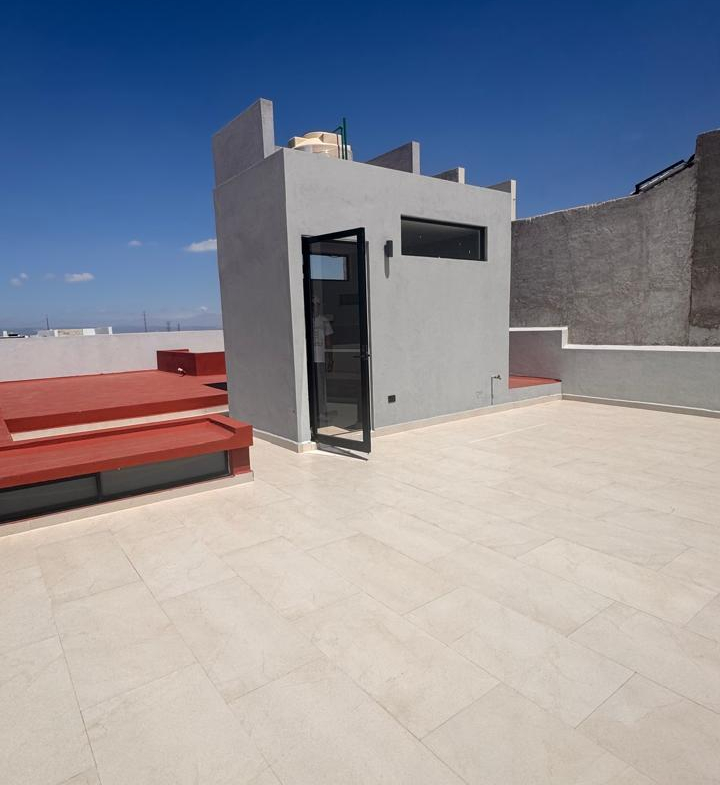 Casa en VENTA en San Ángel V, San Luis Potosí — Villa Magna, SLP.