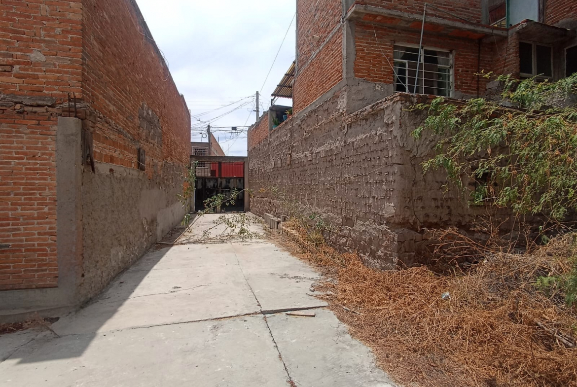 CASA en VENTA en BARRIO DE SAN MIGUELITO, SAN LUIS POTOSÍ — Por la zona Calzada de Guadalupe y Caja del Agua, SLP.