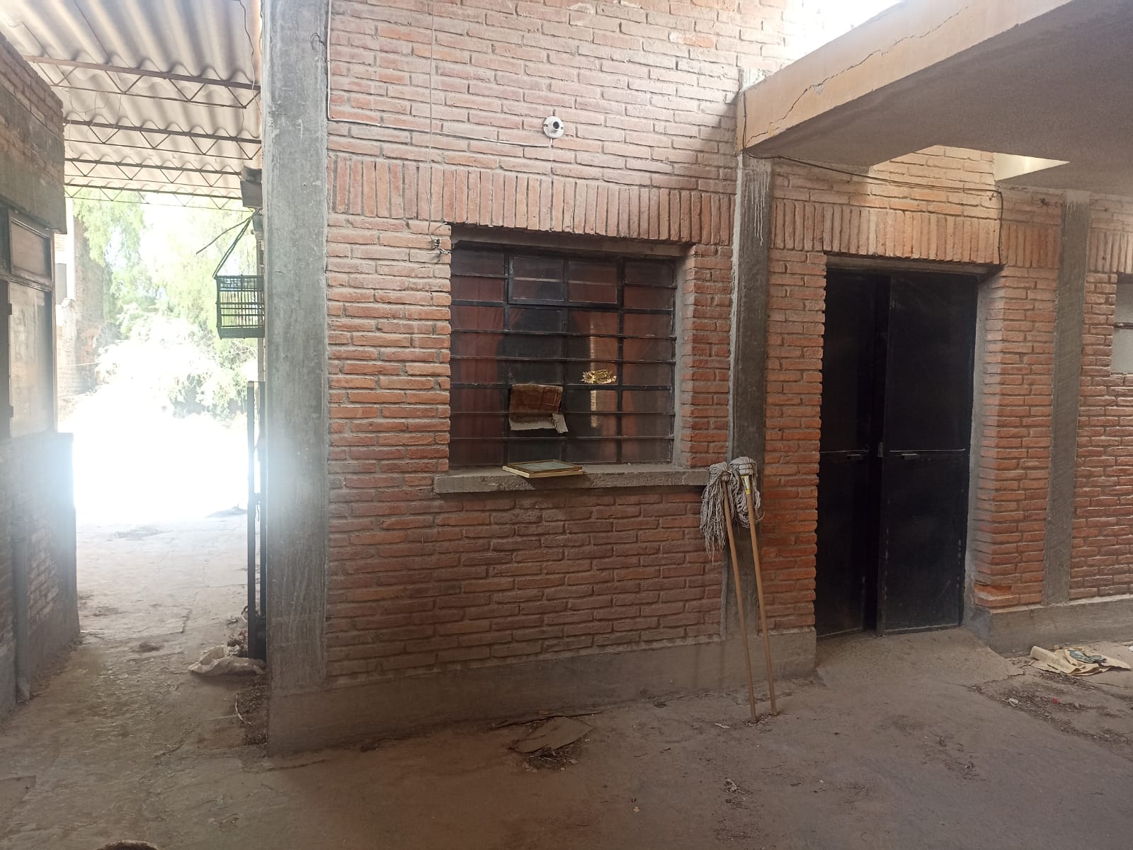 casa-venta-san-miguelito-san-luis-potosi-7 CASA en VENTA en BARRIO DE SAN MIGUELITO, SAN LUIS POTOSÍ — Por la zona Calzada de Guadalupe y Caja del Agua, SLP.