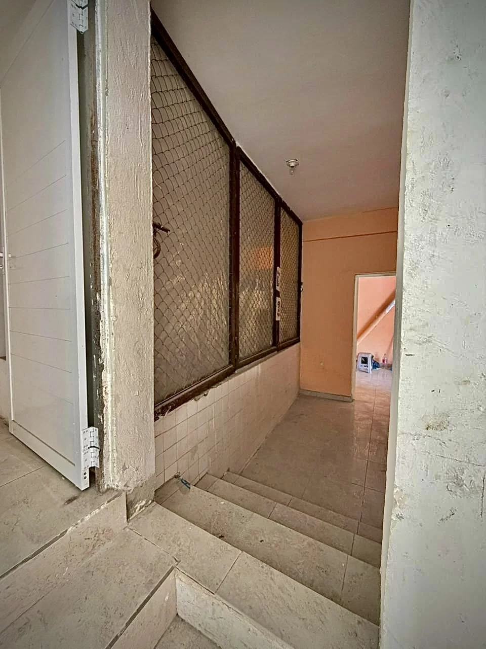 renta-edificio-comercial-barrio-del-carmen-tamazunchale-3.jpg EDIFICIO COMERCIAL en RENTA en BARRIO DEL CARMEN, TAMAZUNCHALE — BLVD. 20 DE NOVIEMBRE, SLP.