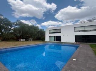 Casa en VENTA en Bosques de la Florida, San Luis Potosí — A 3 min de Carretera a Rioverde (70), SLP.