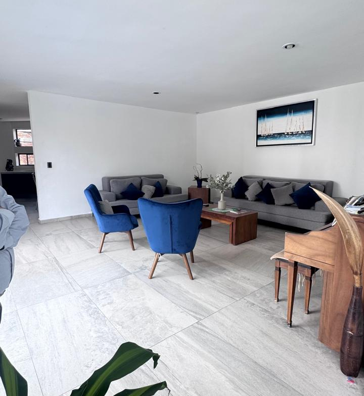 Casa en VENTA en Bosques de la Florida, San Luis Potosí — A 3 min de Carretera a Rioverde (70), SLP.
